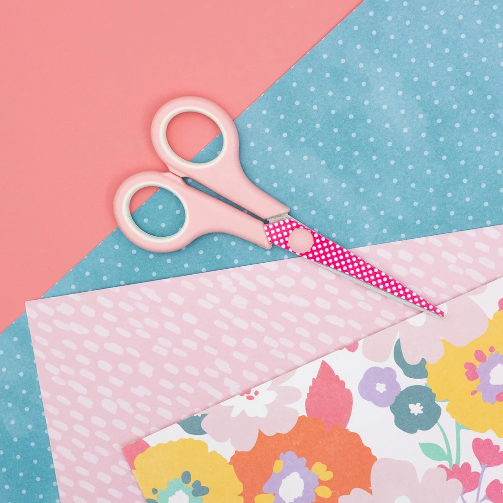 Cheap 👏 American Crafts™ 5.5" Pink with Polka Dots Sharp Tip Scissors 🎉 6 Cheap 👏 American Crafts™ 5.5" Pink with Polka Dots Sharp Tip Scissors 🎉 - Image 4
